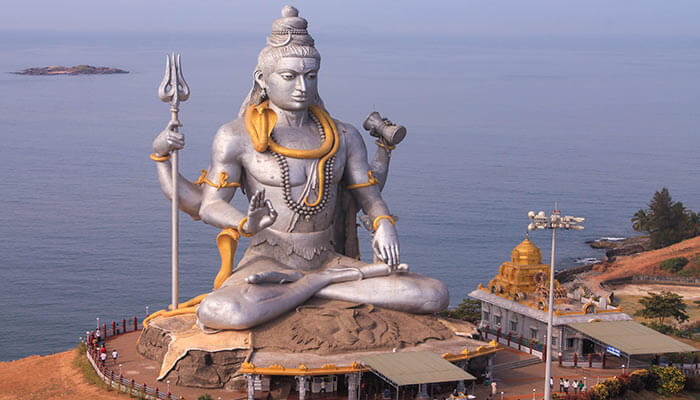 Hindu-deity-shiva-and-cannabis-shivaratri-celebration